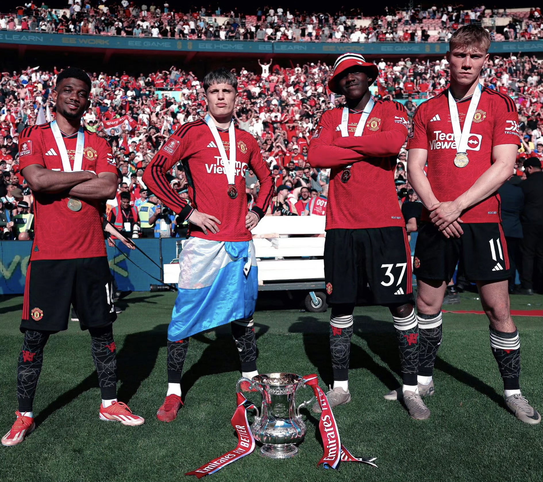 欧冠倒计时，曼城冲刺阶段豪取连胜，细节引发关注，引发热议，资深球员宣示担当的简单介绍九游官网