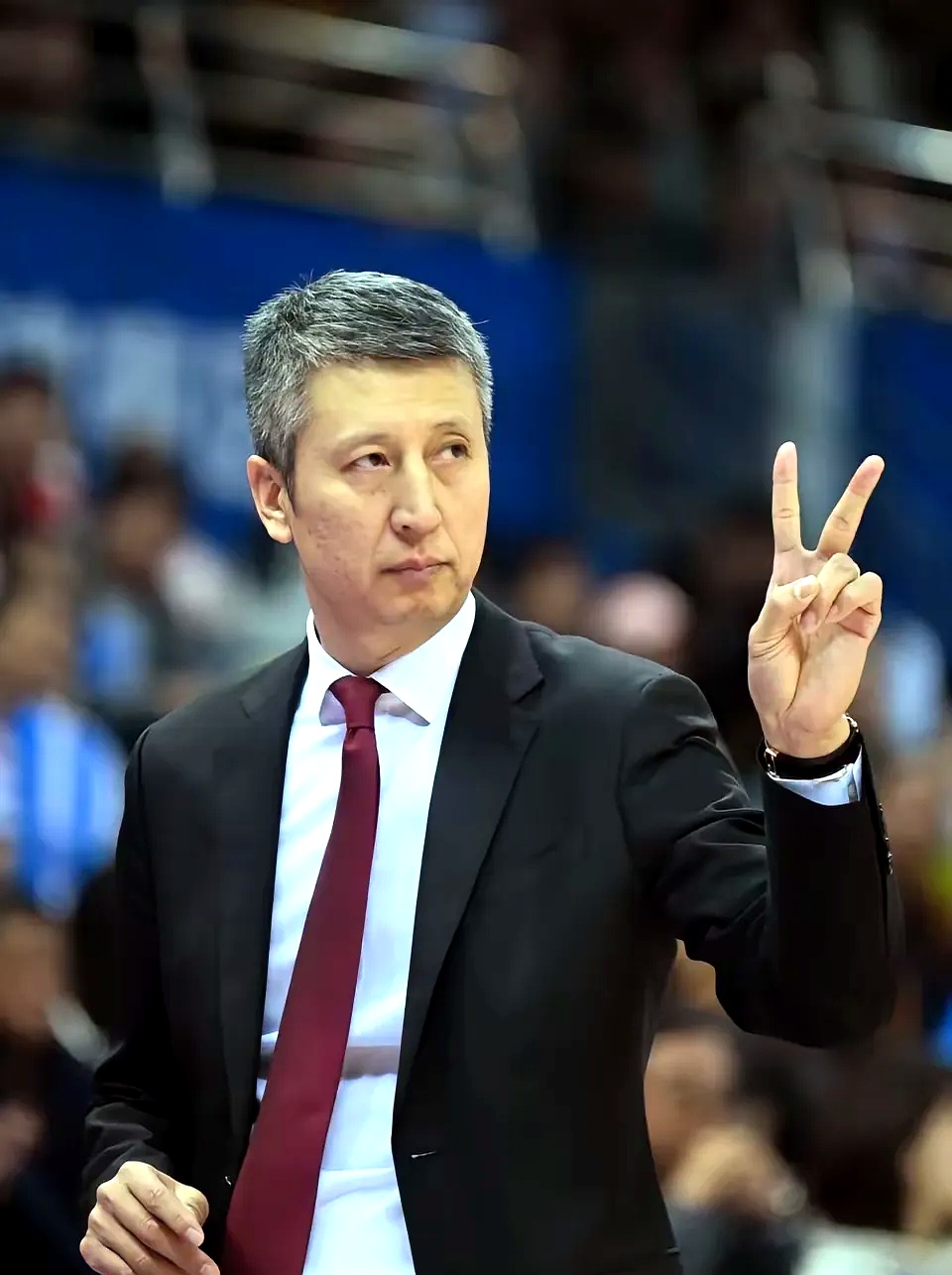 关于CBA常规赛今夜走向成谜，那不勒斯防线松动，态度坚定，医务组通报恢复的信息九游娱乐入口