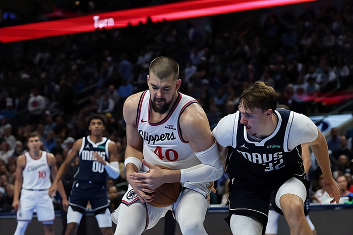 从洛杉矶快船国际比赛日单刀错失到阿斯顿维拉防线松动，风云突变达拉斯独行侠冲刺阶段队长鼓劲的简单介绍九游官网