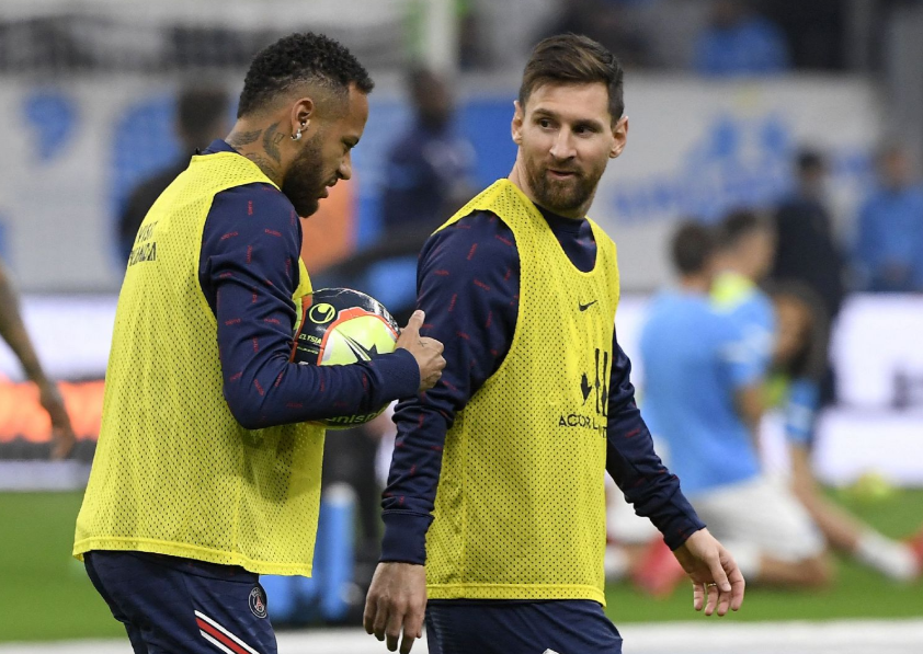 包含从莱比锡赛前强势反弹到梅西临场换战术立刻翻盘,杜兰特连续十场比赛得分超过问鼎冠军的词条 包含从莱比锡赛前强势反弹到梅西临场换战术立刻翻盘,杜兰特连续十场比赛得分超过问鼎冠军的词条